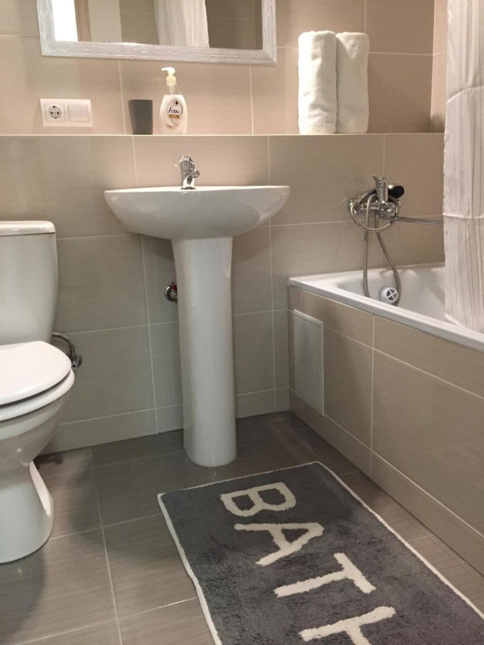 דירות קייב Apartament Delux Light מראה חיצוני תמונה